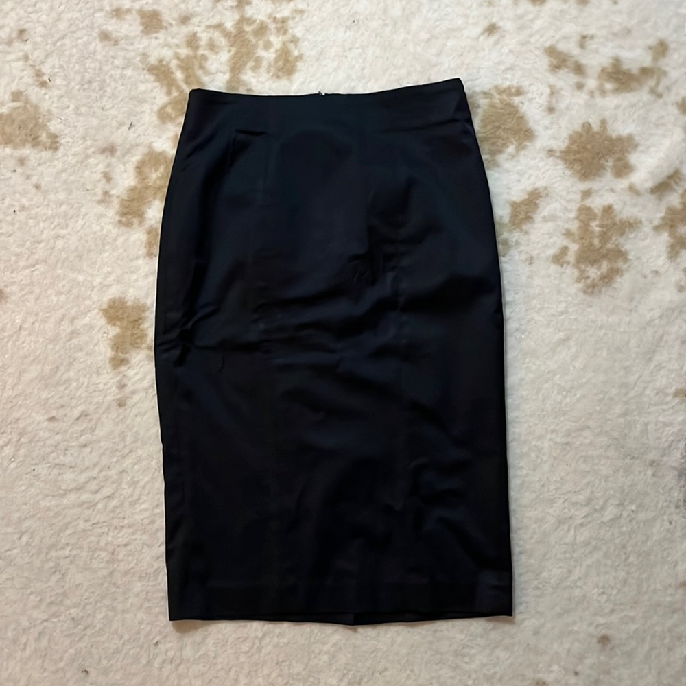 bebe black pencil skirt.